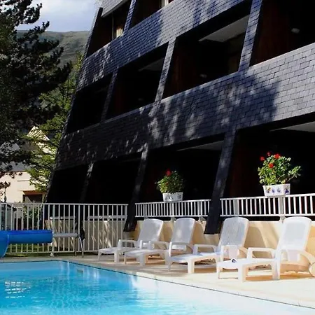 Renove Pour 4 Pers. Avec Piscine, Sauna Et Balcon A - Fr-1-296-257 Apartment Saint-Lary-Soulan