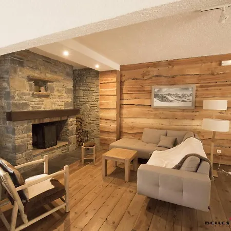 Rénové Pour 4 Pers. Avec Piscine, Sauna Et Balcon à - Fr-1-296-257 Apartamento