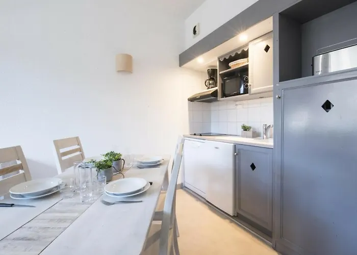 Renove Pour 4 Pers. Avec Piscine, Sauna Et Balcon A - Fr-1-296-257 * Сен-Лари-Сулан